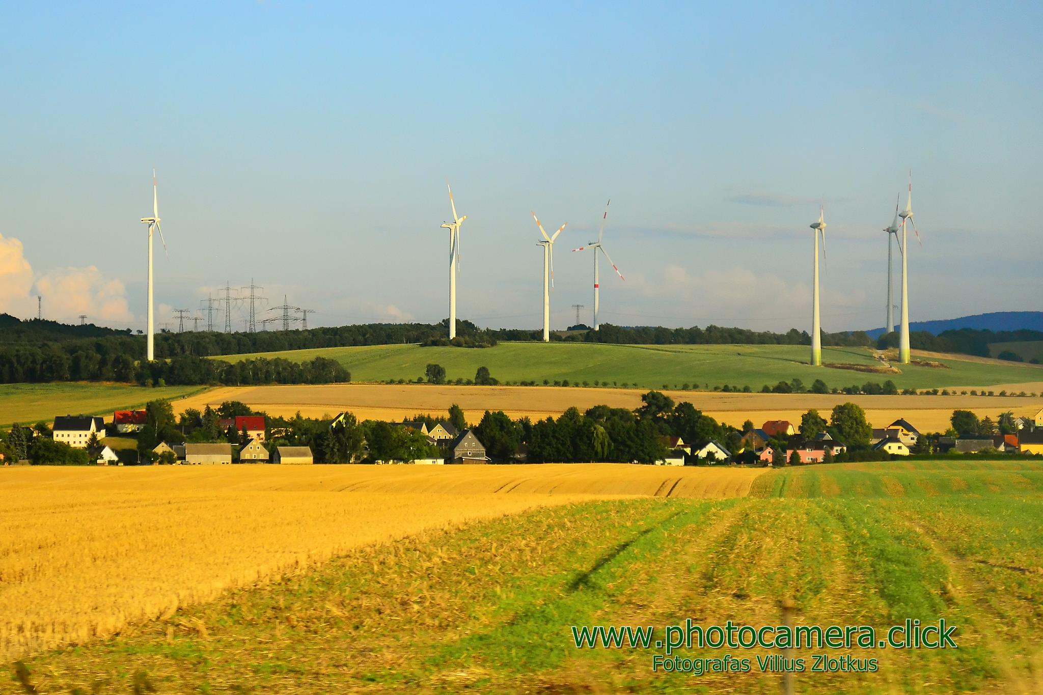 „Lietuvos energija“ eina į vėjo jėgainių rinką - Verslo žinios